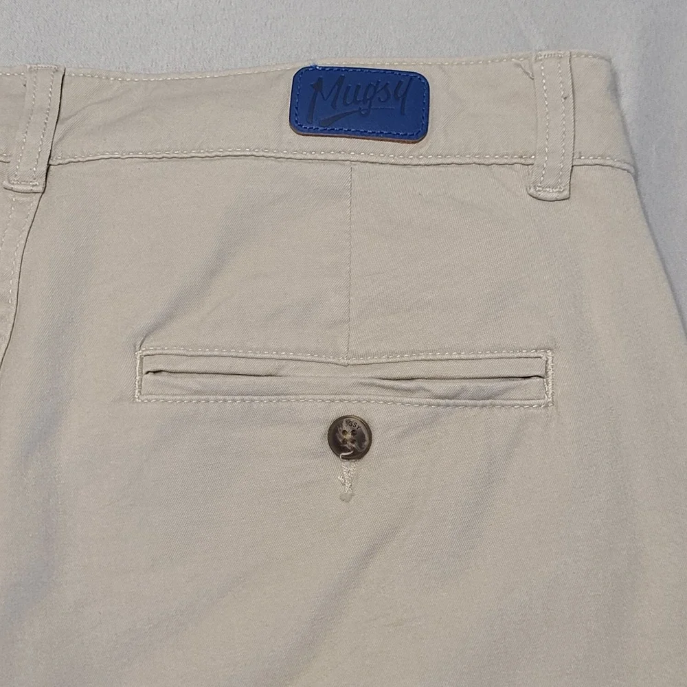 Mugsy Chinos Mens 32x30 Khaki Beige Stretch Cotton Rayon Slim Straight‎ Trousers